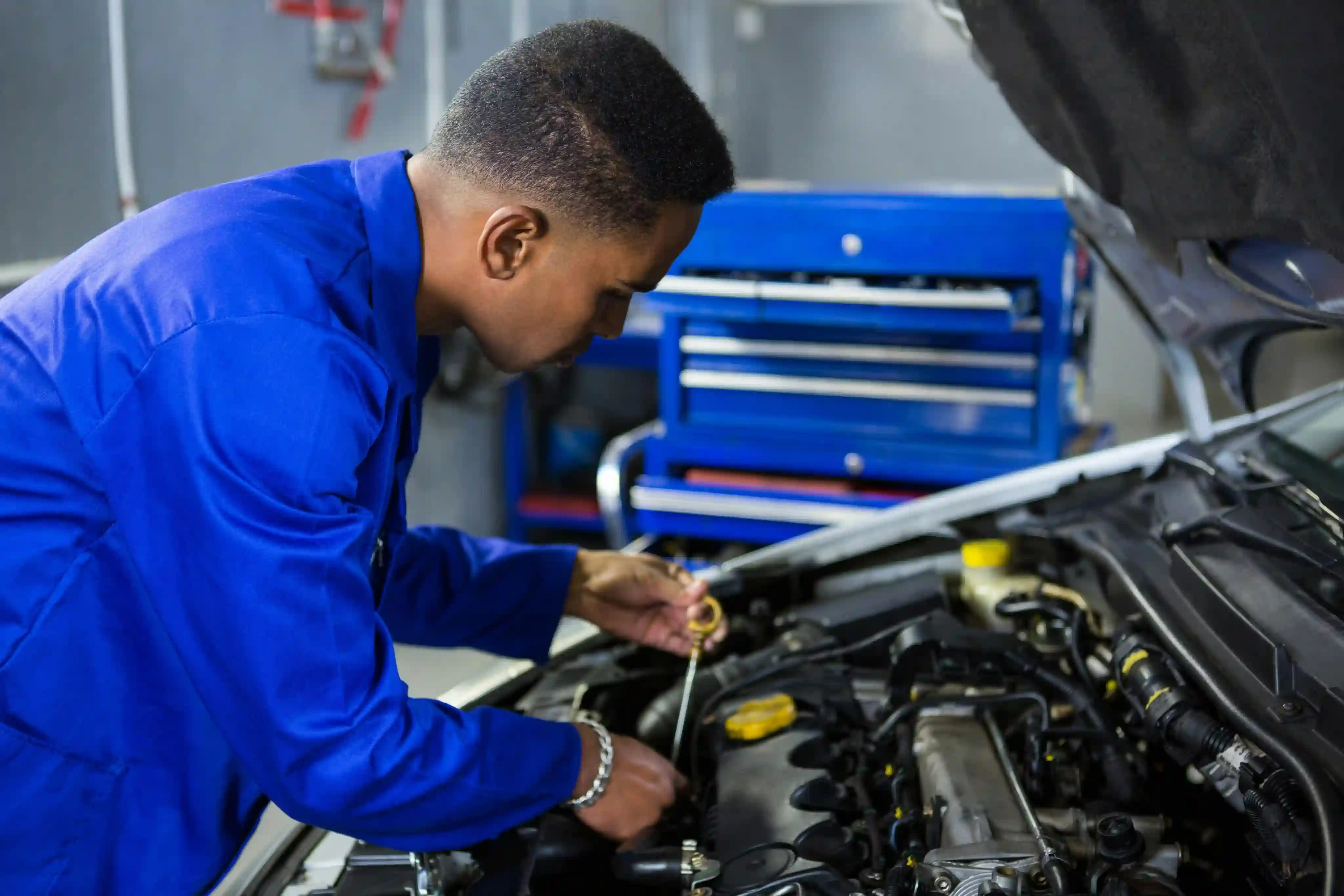 Luxury Car services Dubai - Best Premium car repair